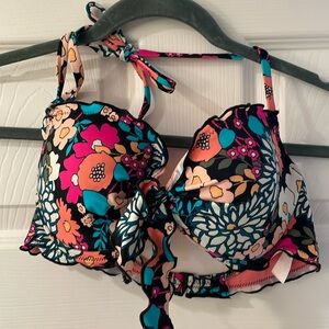 Swim bikini top